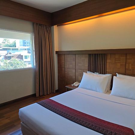 Chiang Mai Phucome Hotel Екстер'єр фото