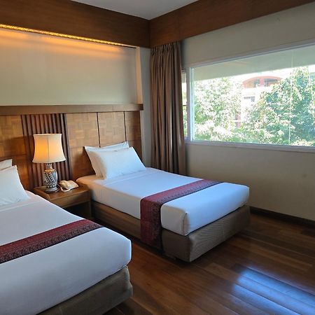Chiang Mai Phucome Hotel Екстер'єр фото