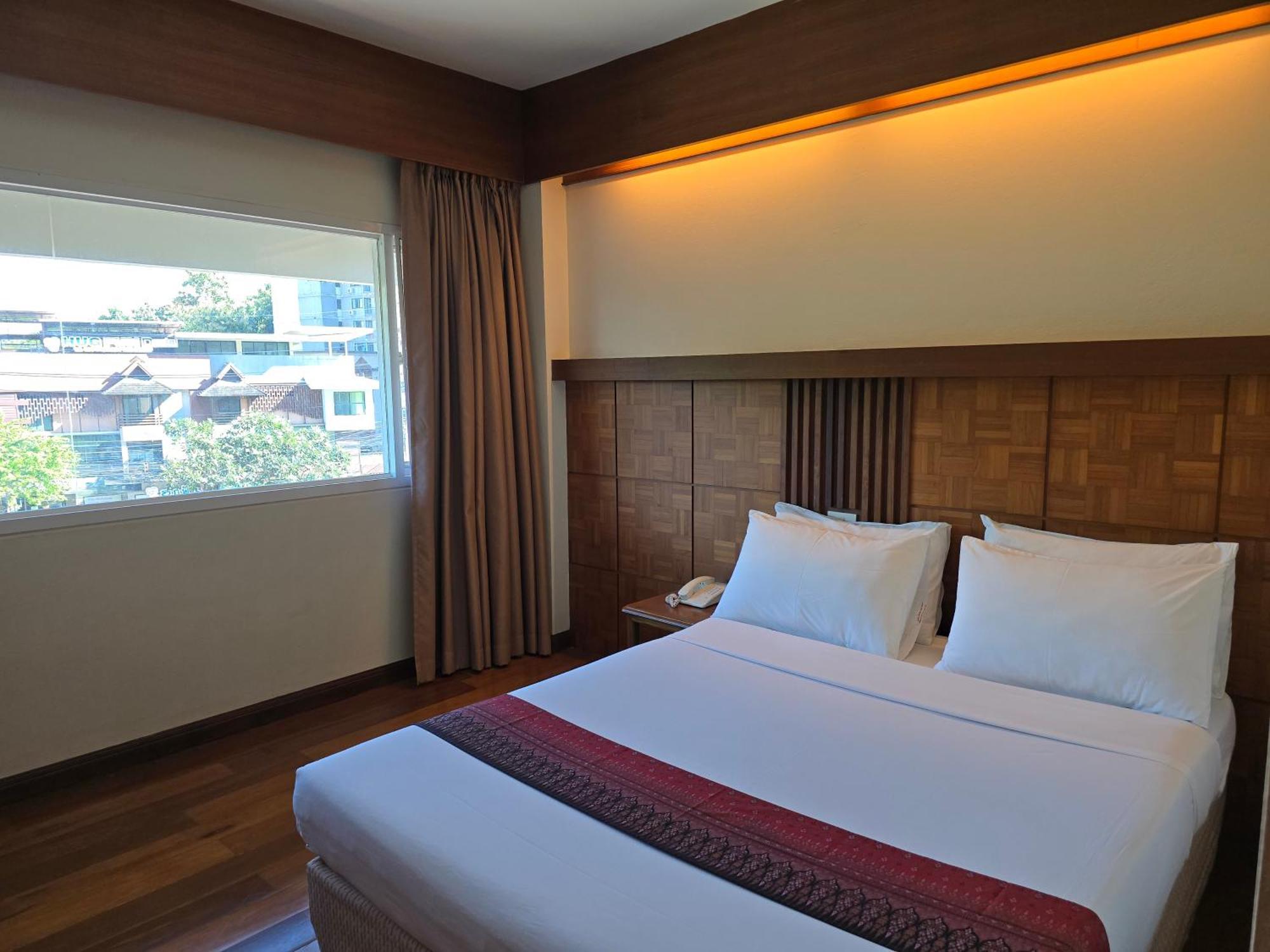 Chiang Mai Phucome Hotel Екстер'єр фото