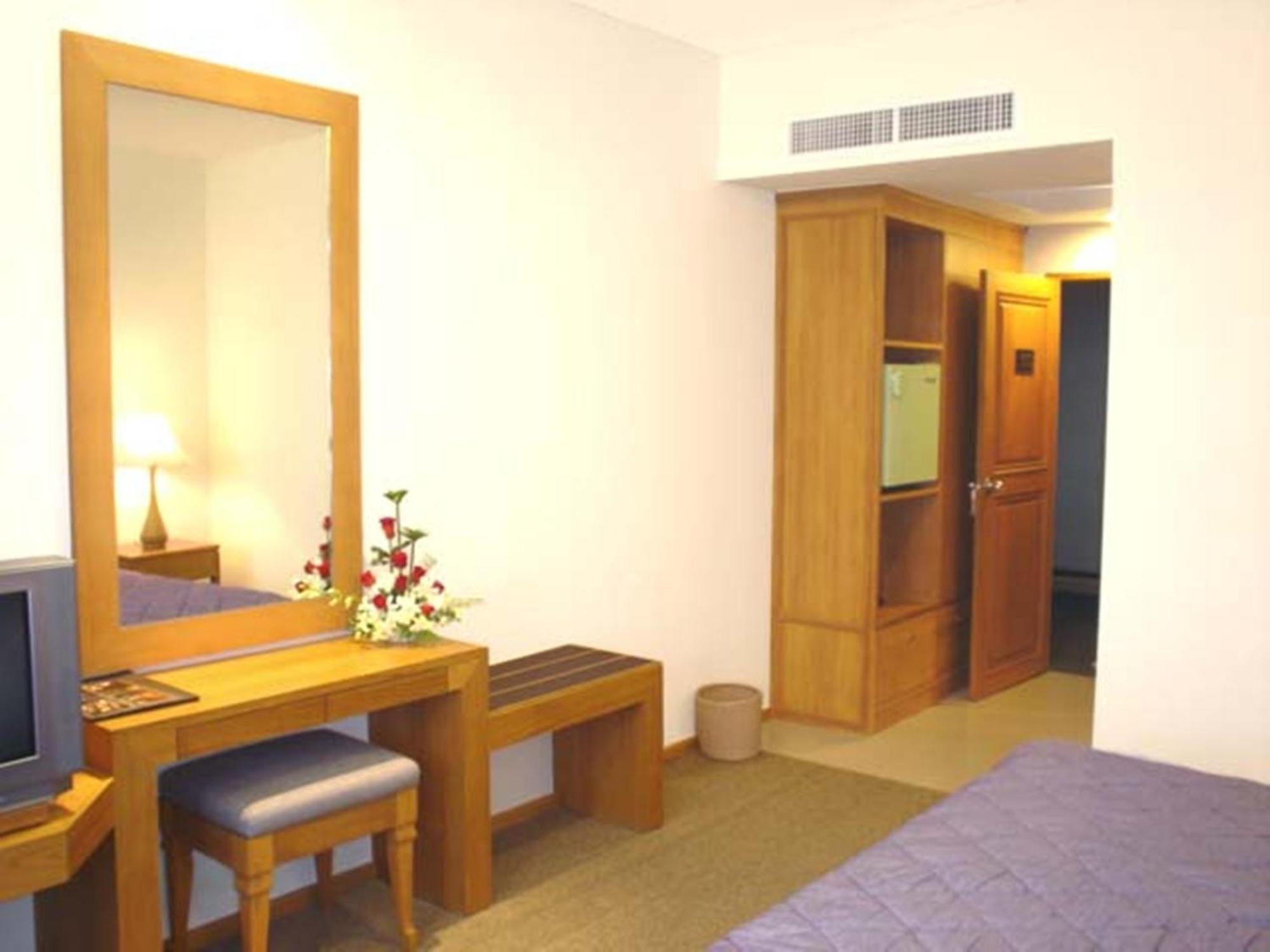 Chiang Mai Phucome Hotel Екстер'єр фото