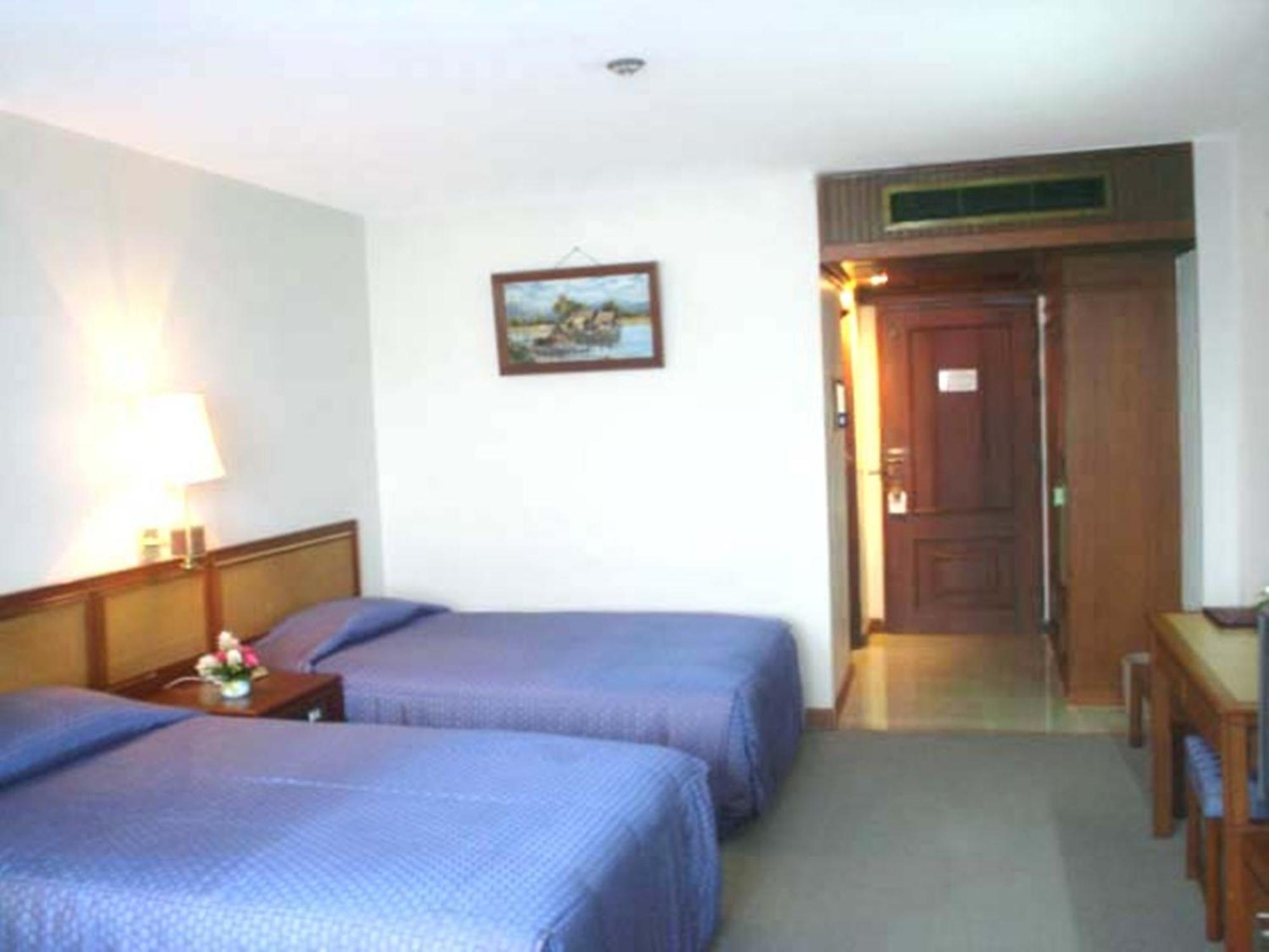 Chiang Mai Phucome Hotel Екстер'єр фото