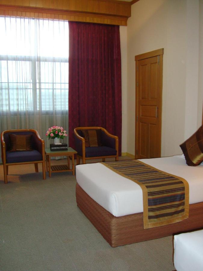 Chiang Mai Phucome Hotel Екстер'єр фото